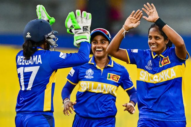 කොදෙව් ක්‍රීඩිකාවන්ට එරෙහි එක්දින සටනේ ජය ශ්‍රී ලංකාවට