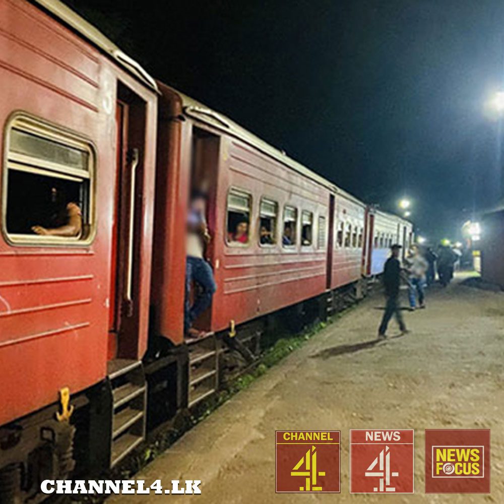 මීනගයා දුම්රිය යළිත් ගමන් අරඹයි.