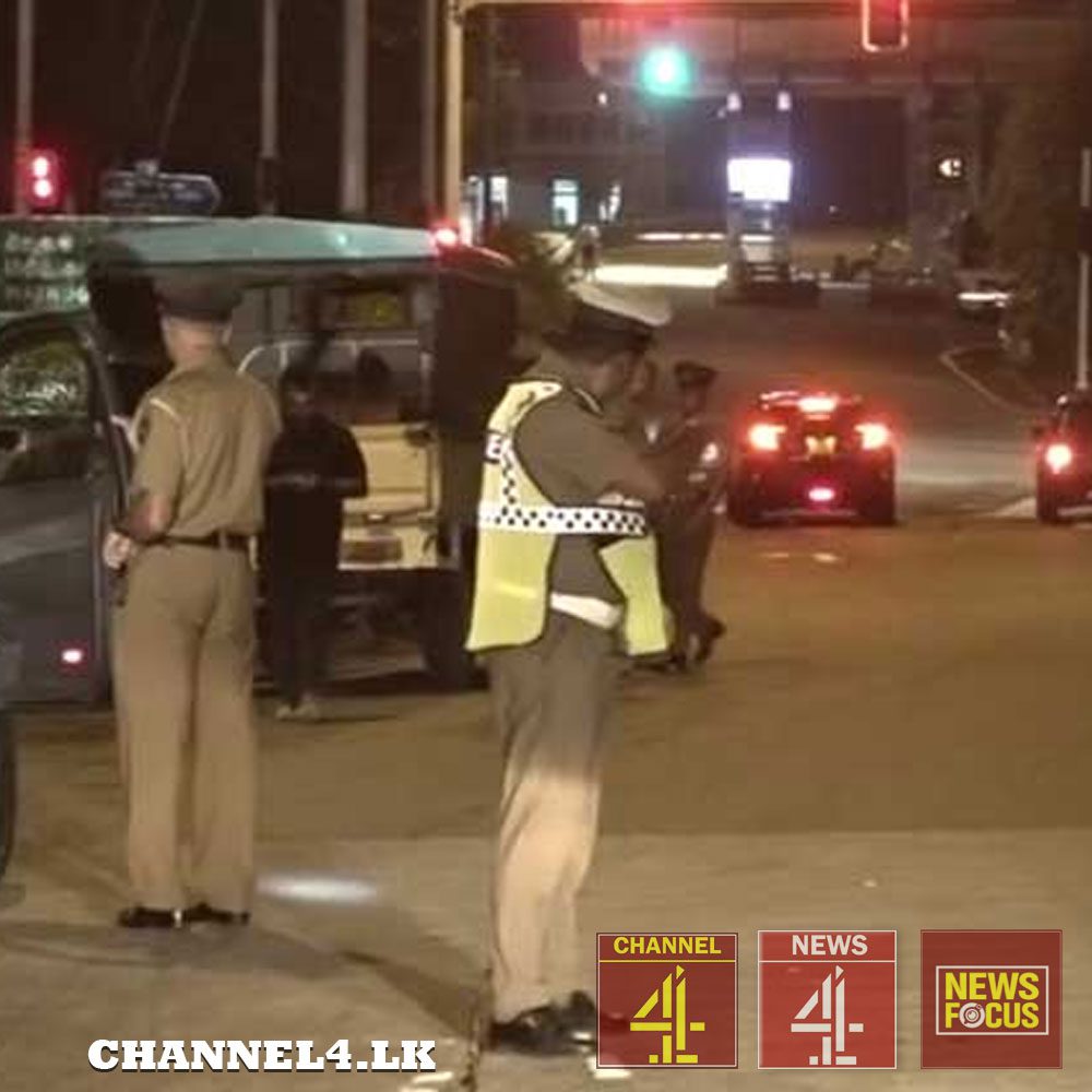 දොඩන්ගොඩින් අධිවේගී මාර්ගයට ඇතුළුවන හා පිටවන වාහන විශේෂ පරීක්ෂාවකට