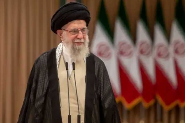 අයතුල්ලා අලි කමේනිගේ අවමංගල්‍ය උත්සවය අද.