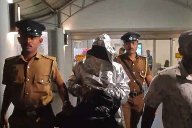 ‘බටුවත්තේ චාමර’ දිවයිනට රැගෙන එය.