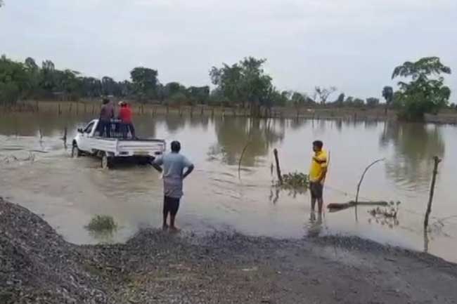 පළමු ආපදා මරණය මඩකලපුවෙන්.